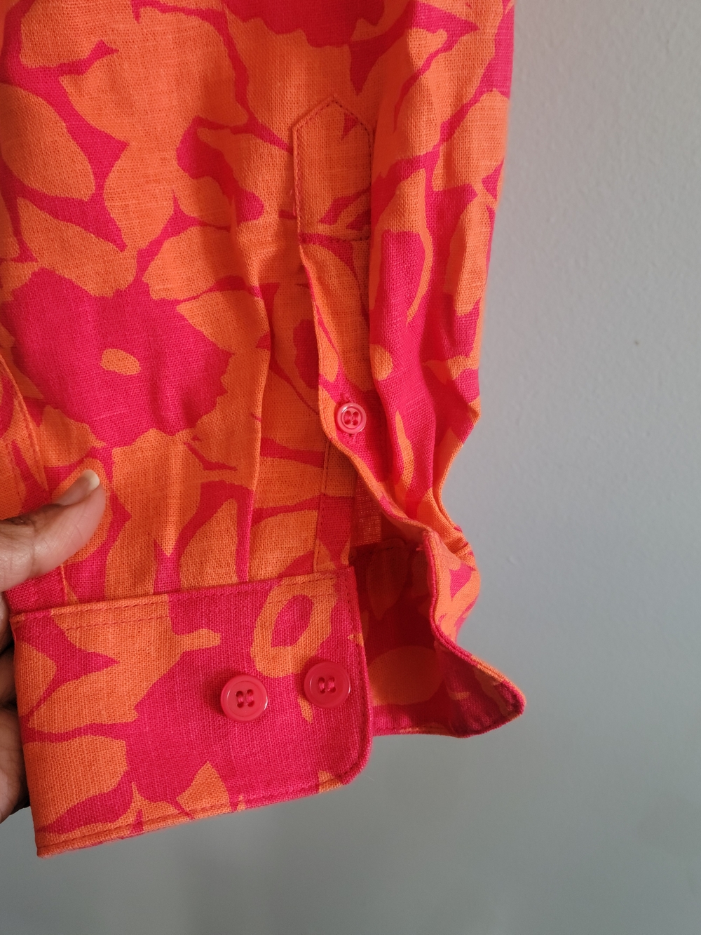 EUC JACLYN SMITH Size 20 Hawaiian Style Blouse Linen Blend Floral Resortcore - Picture 7 of 10